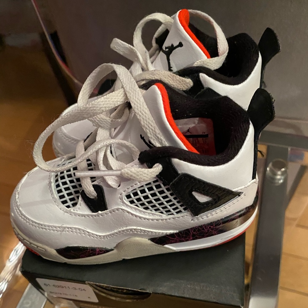 Authentic gently worn kid sneakers